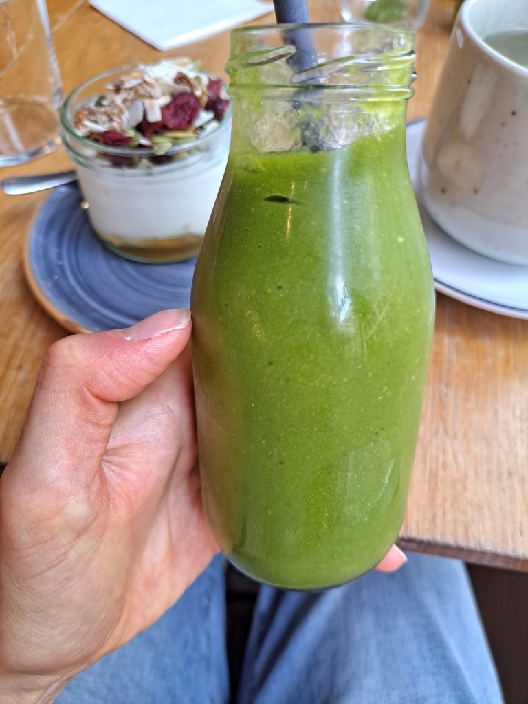 Sofia Lena Perissinotto. Blogger.
Nk Art Bakery café located in the heart of Stockholm. Their green juice is amazing!