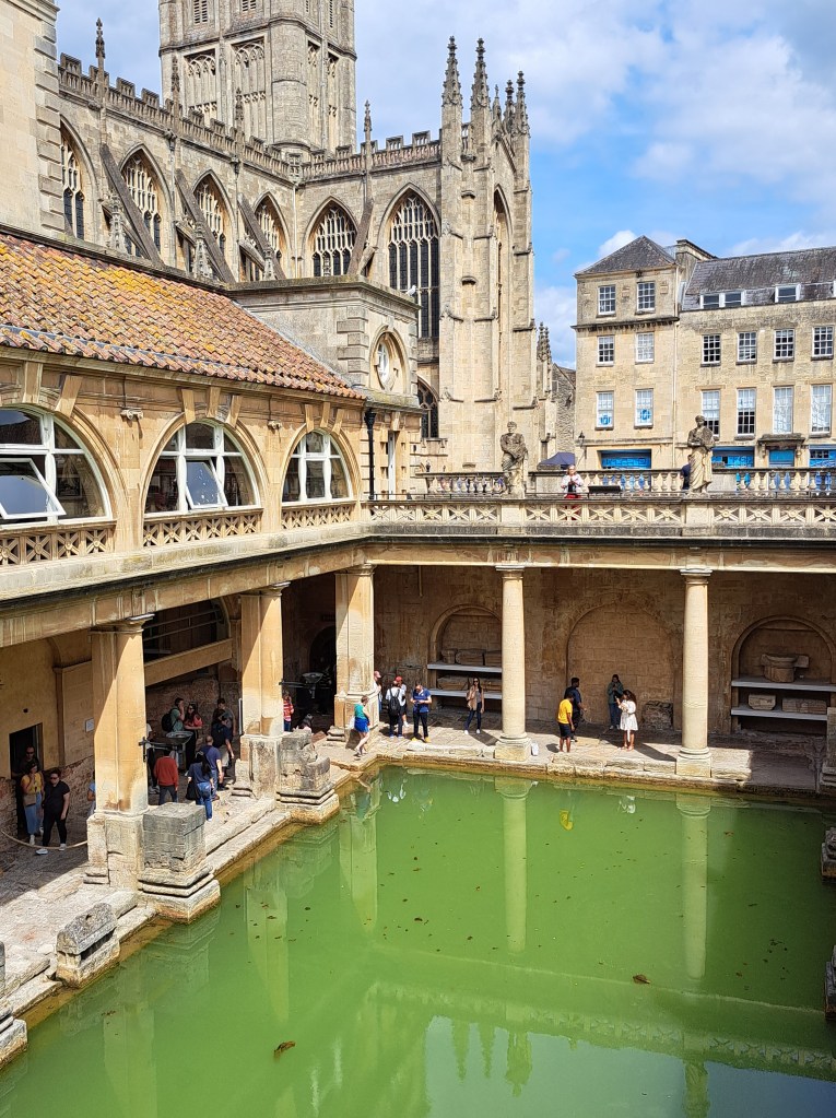 Roman Baths in Bath, England!
Sofia Lena Perissinotto, blogger.