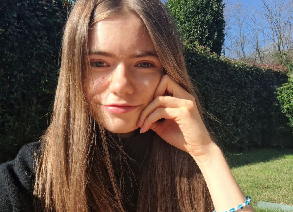 The need of pleasing&nbsp;others