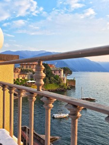 I am Sofia Lena Perissinotto, I am a blogger, content creator. In this article I write about the charming village of Varenna, on the Como Lake, Italy. I also write about my culinary experience in Varenna, my favourite food places :) Some of the places I've been to and which I love are Osteria Quatro Pass, Albergo Milano. This photo is taken at Albergo Milano (Varenna).