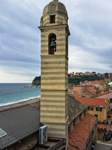 I am Sofia Lena Perissinotto, I am a blogger, content creator. In this article I write about Celle Ligure (Liguria, Italy), one of the most beautiful villages of Italy! This photo features also the Church of Our Lady Consolation.