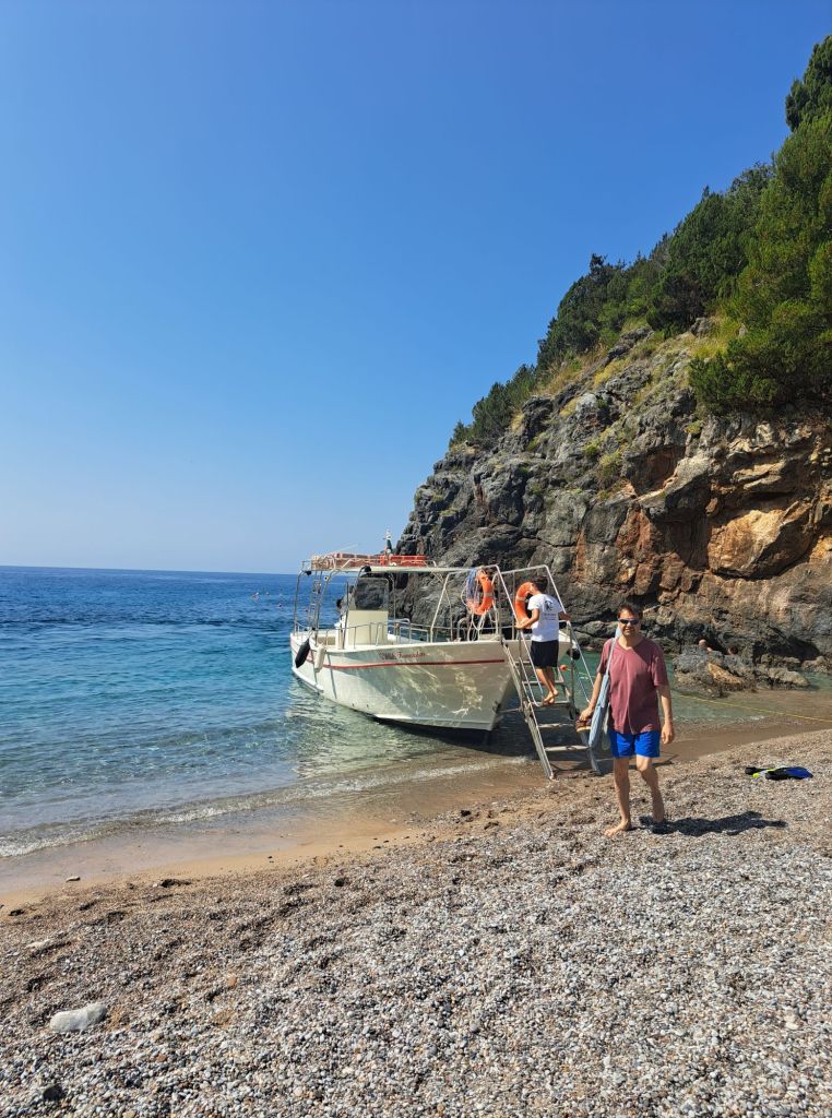 Hi, I'm Sofia Lena Perissinotto. I am a travel blogger. In this article I write about Cilento located in the Campania region of Italy. The photo is take from the Pozzallo beach, located along the Cilento coast.