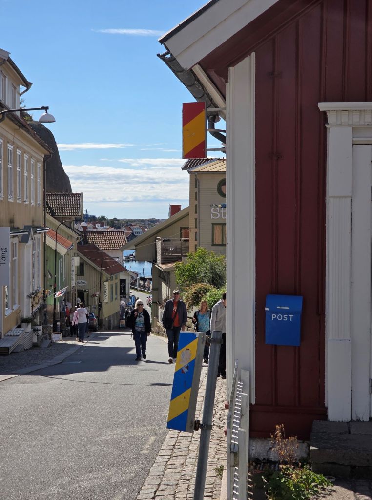 Hi, I'm Sofia Lena Perissinotto. I am a travel blogger. In this article I write about the West Coast of Sweden, in particularly about some coastal towns I've been to this summer. This photo is taken in Fjällbacka.