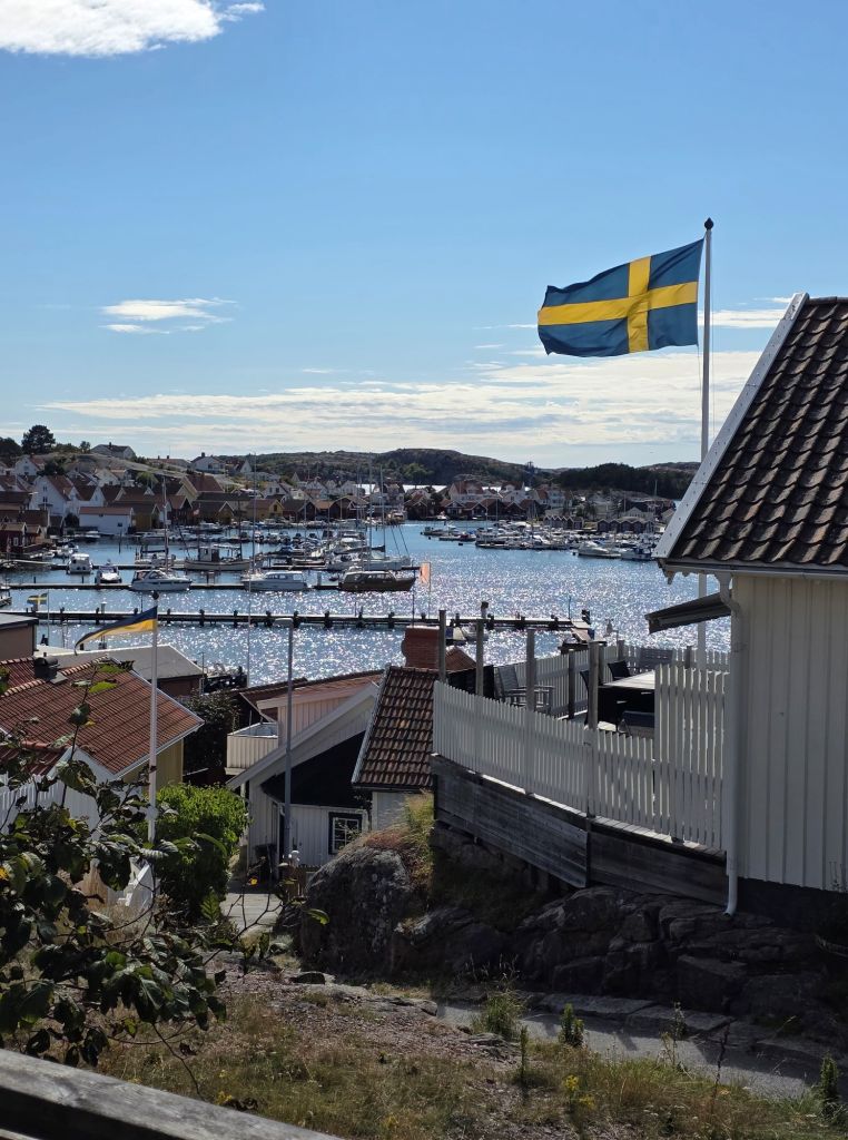 Hi, I'm Sofia Lena Perissinotto. I am a travel blogger. In this article I write about the West Coast of Sweden, in particularly about some coastal towns I've been to this summer. This photo is taken in Fjällbacka