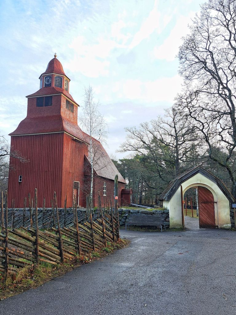 In this travel article I write about Djurgården, a lovely island located right in the center of Stockholm. The photo is taken at Skansen.