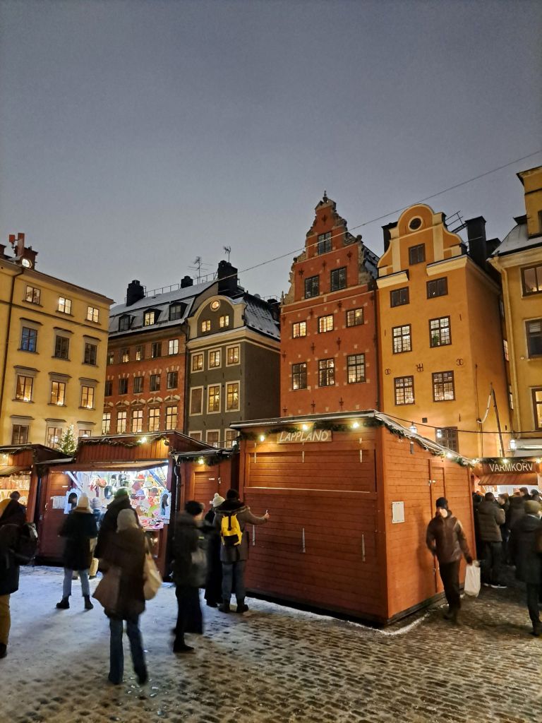 I'm Sofia Lena Perissinotto and I'm a travel blogger. In this blog post I write about Stockholm's old town, Gamla Stan, a lovely area of Stockholm centered on the island of Stadsholmen. This photo shows Stortorget during the Christmas period, hosting its annual Christmas market.