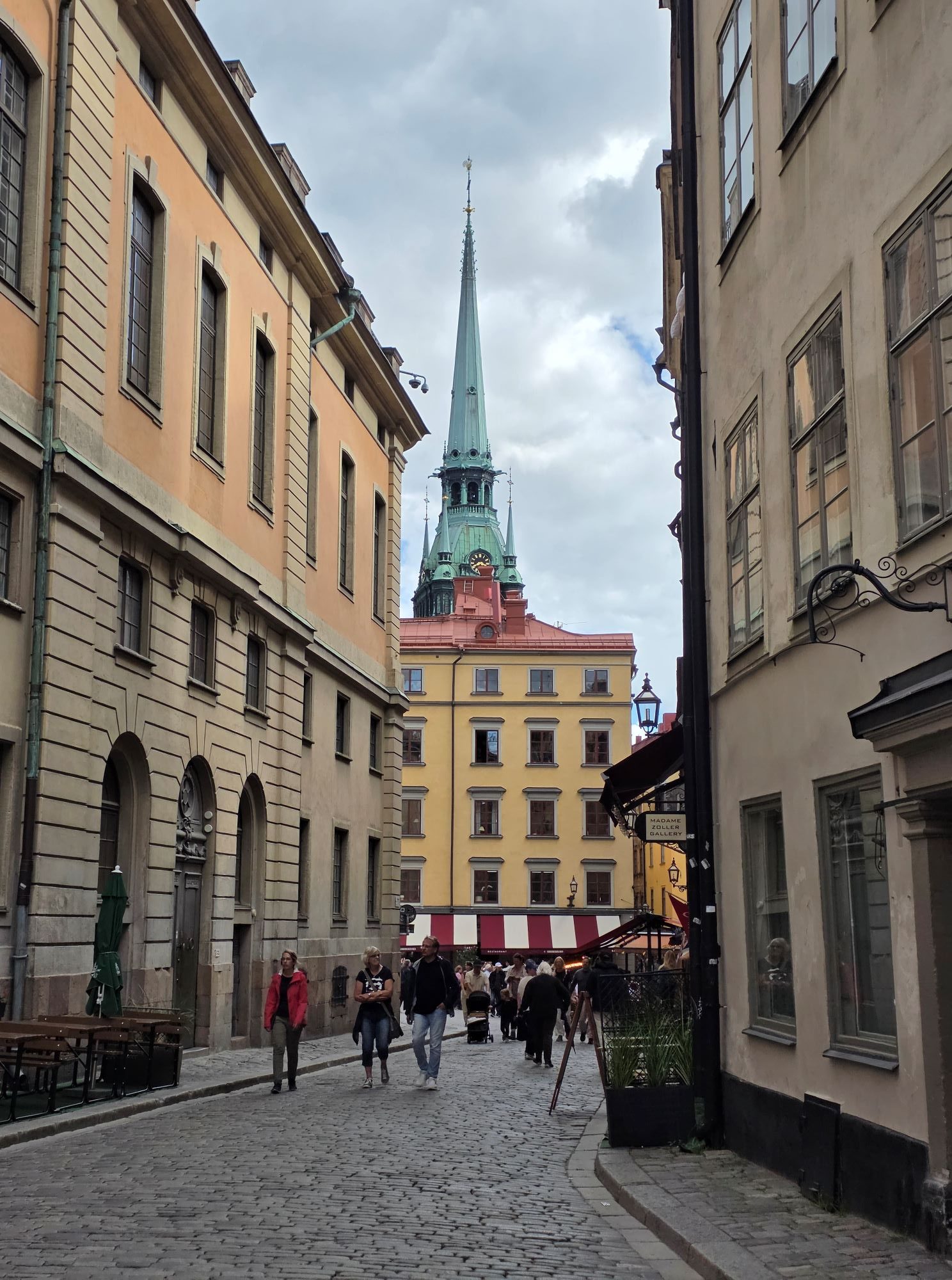 I'm Sofia Lena Perissinotto and I'm a travel blogger. In this blog post I write about Stockholm's old town, Gamla Stan, a lovely area of Stockholm centered on the island of Stadsholmen.