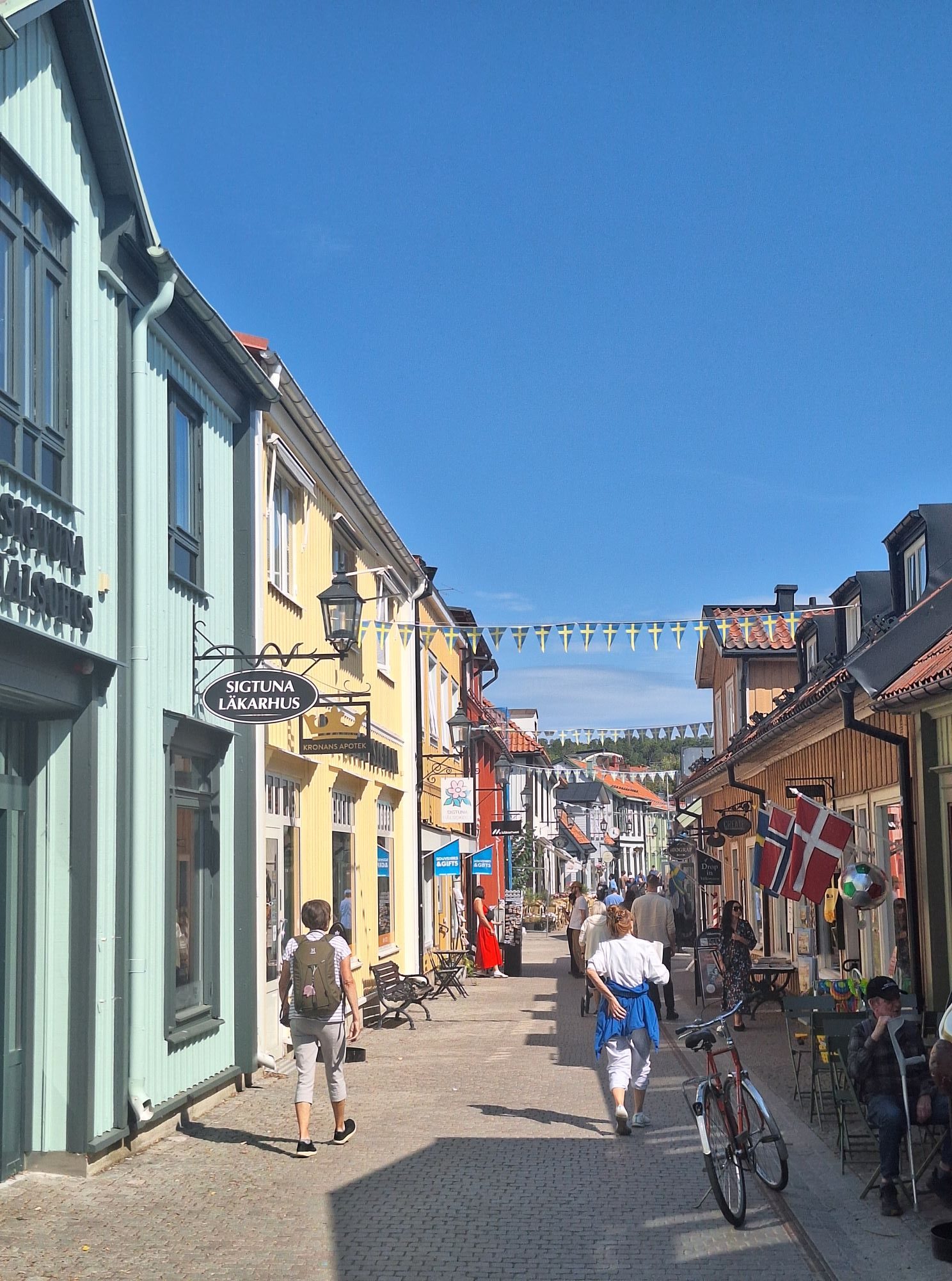 In this travel article I write about Sigtuna, Sweden's oldest town. The photo shows a part of Stora Gatan, Sigtuna's main street.