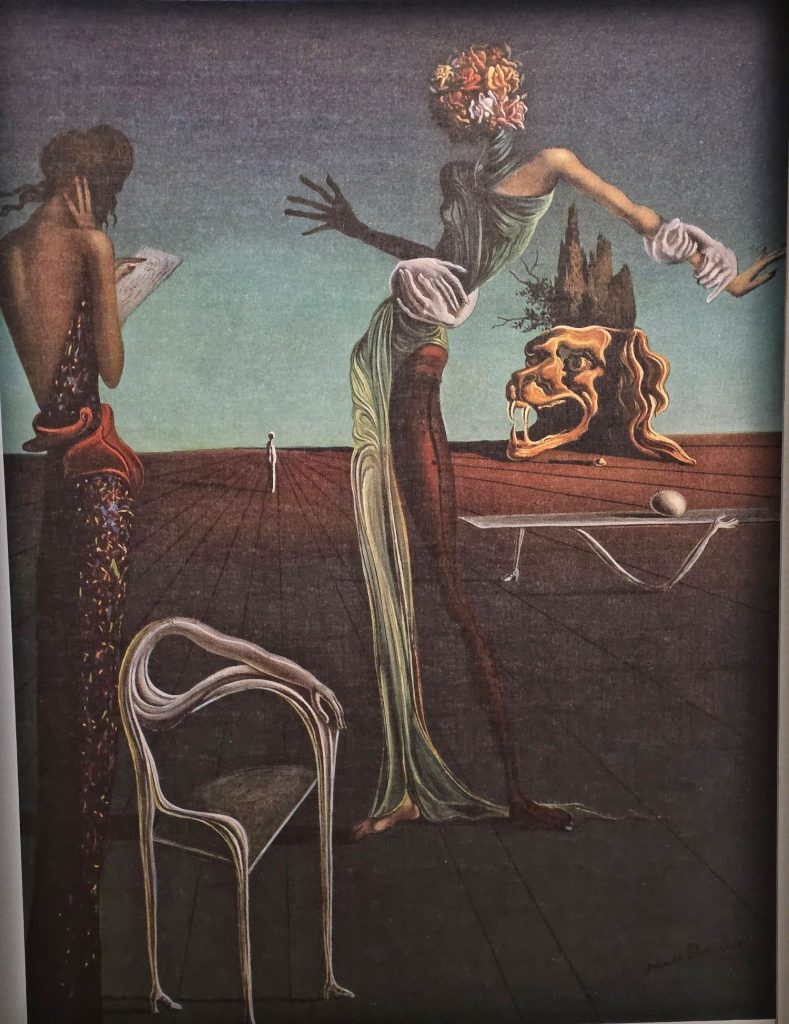 In this article, I explore Dalí e la Moda—a beautiful, new exhibition highlighting Salvador Dalí’s relationship with fashion and art at Palazzo Reale, right next to the Duomo.