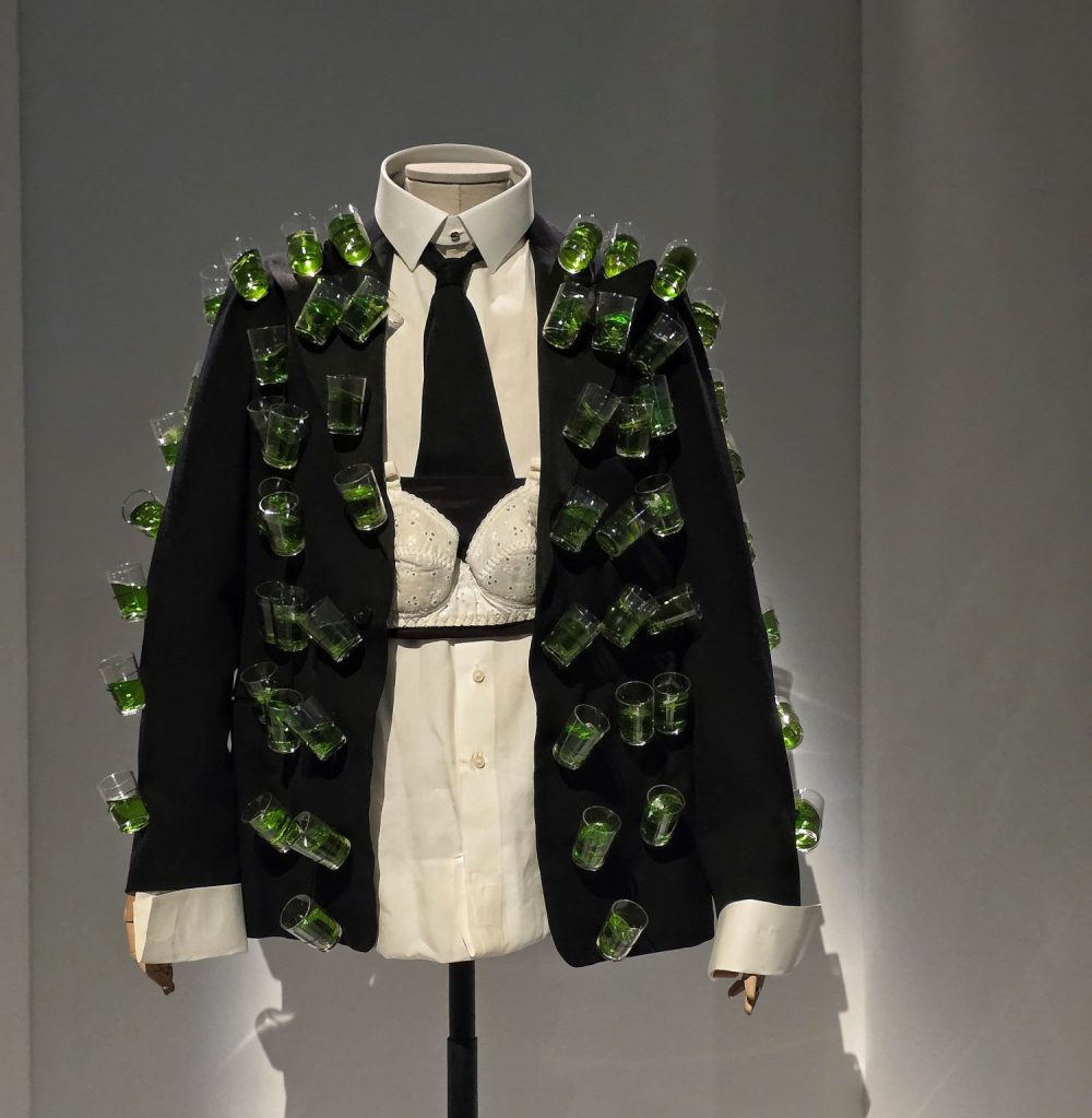 In this article, I explore Dalí e la Moda—a beautiful, new exhibition highlighting Salvador Dalí’s relationship with fashion and art at Palazzo Reale, right next to the Duomo.